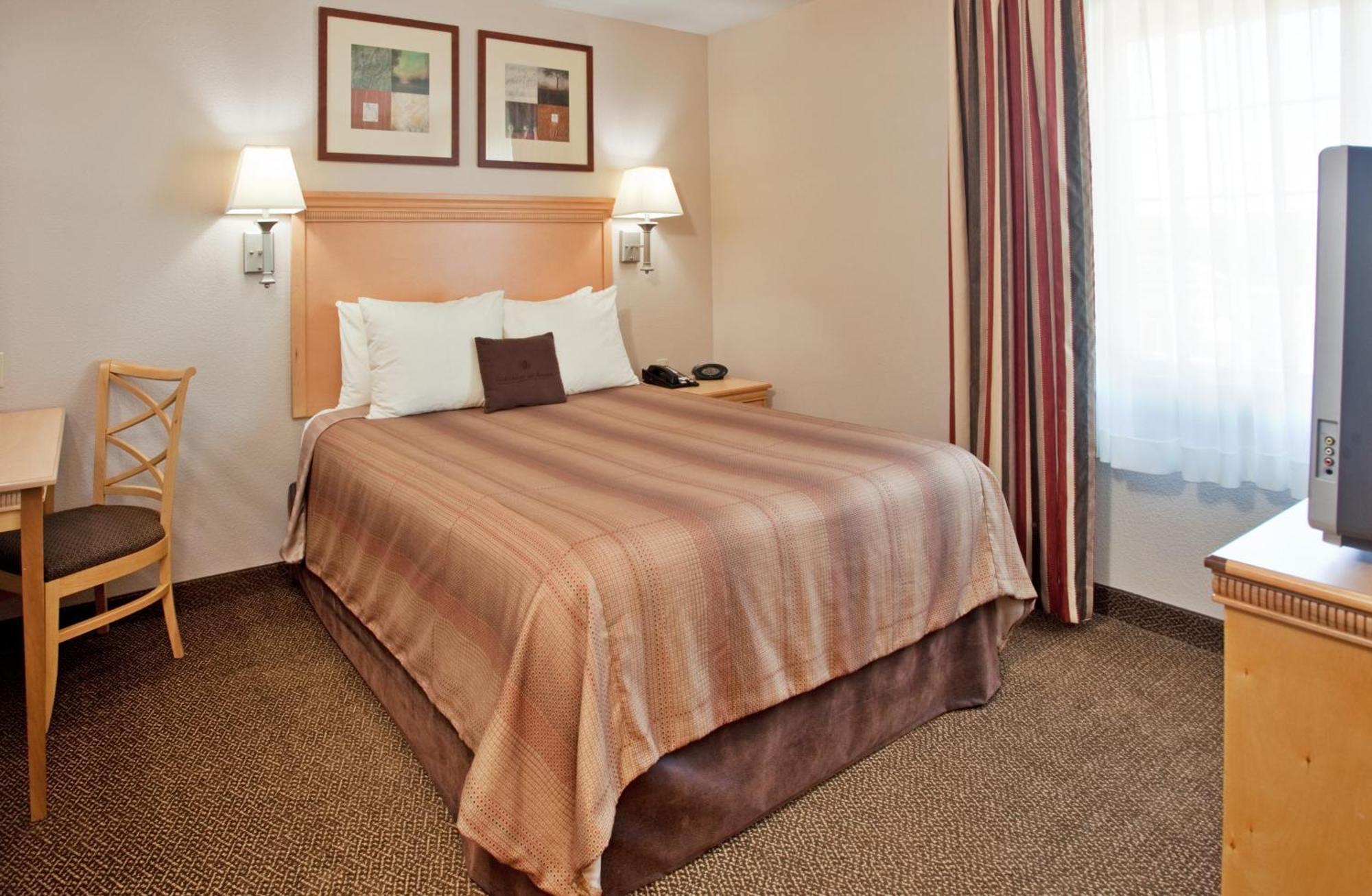 Candlewood Suites Junction City - Ft. Riley By Ihg Exteriör bild