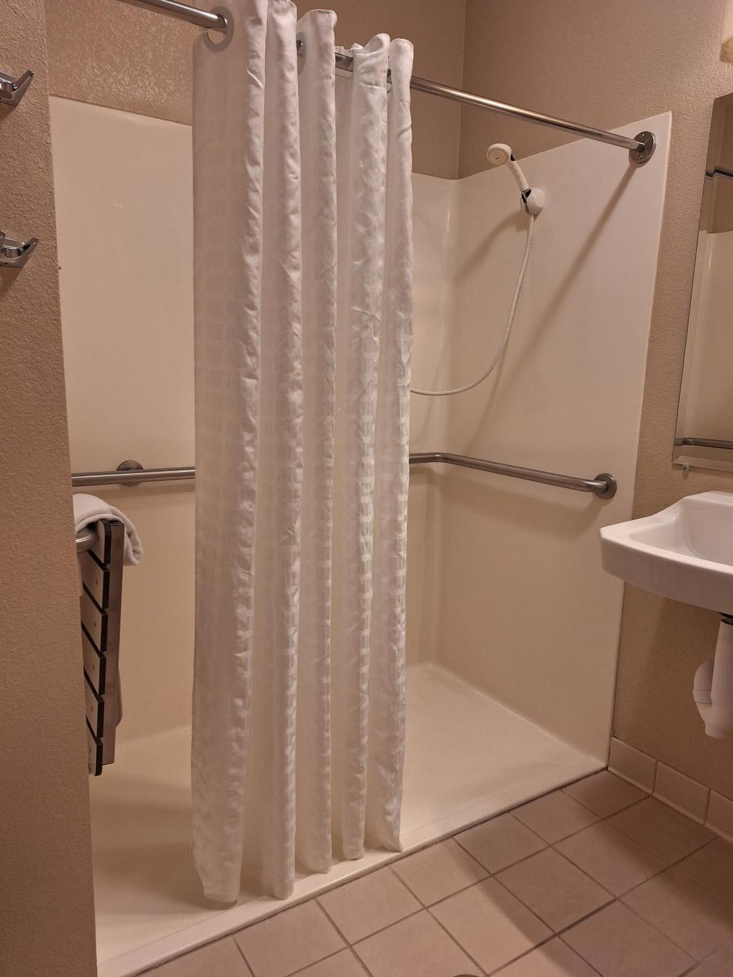 Candlewood Suites Junction City - Ft. Riley By Ihg Exteriör bild