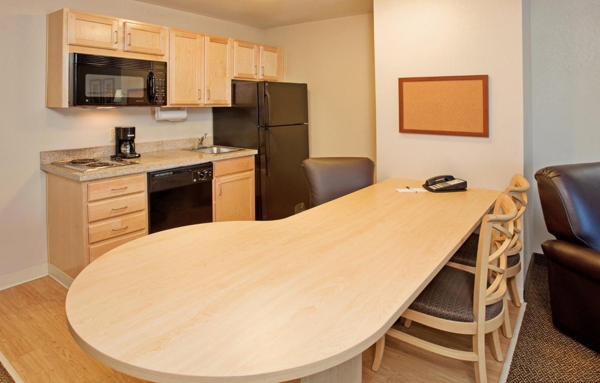 Candlewood Suites Junction City - Ft. Riley By Ihg Exteriör bild