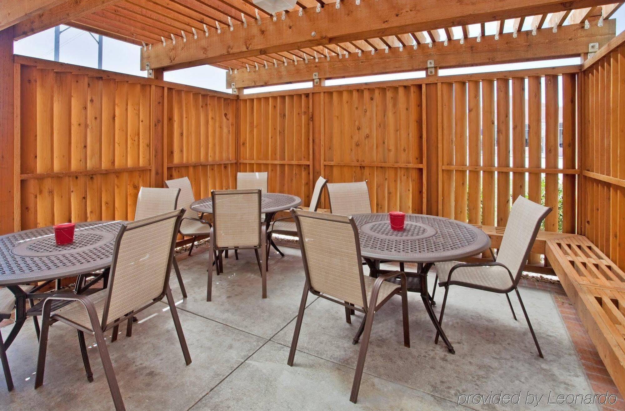 Candlewood Suites Junction City - Ft. Riley By Ihg Exteriör bild